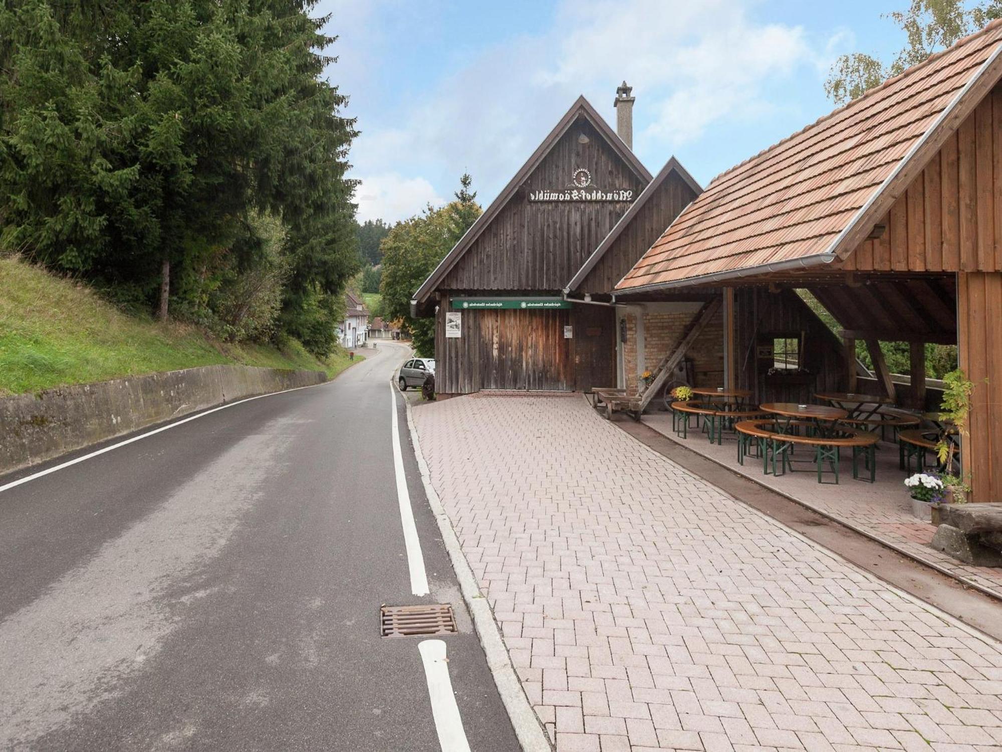 Modern Apartment In Waldachtal Near The Forest Eksteriør billede